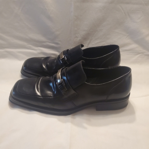 Kenneth Cole Reaction Bottoms Away Loafers Black Leather Chrome Accent Size 12 - Picture 6 of 16